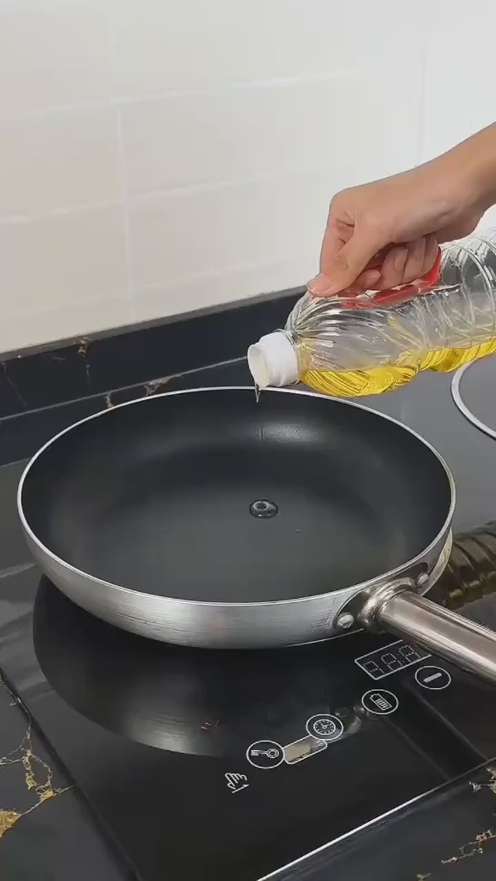 CuraFix Stainless Steel Oil Spray Bottle – Cooking Oil Sprayer Glass Oil Spray Bottle  for Cooking, Healthy Frying & BBQ Baking